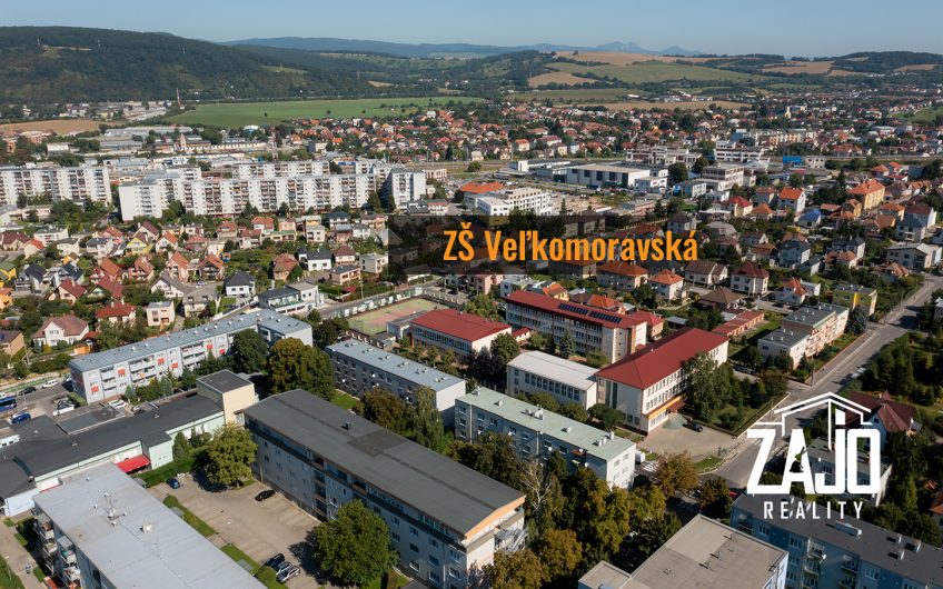 REZERVOVANÉ | 2i byt v blízkosti centra, výhľadom na hrad a obrouskou …….
