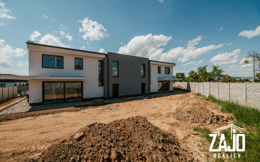 NA PREDAJ | 5-IZBOVÝ RD nachádzajúci sa v dvojdome