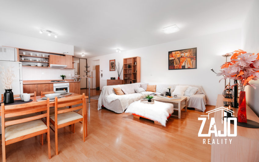 PREDAJ |  Tehlový 2 izbový byt (64m2) postavený v r. 2008