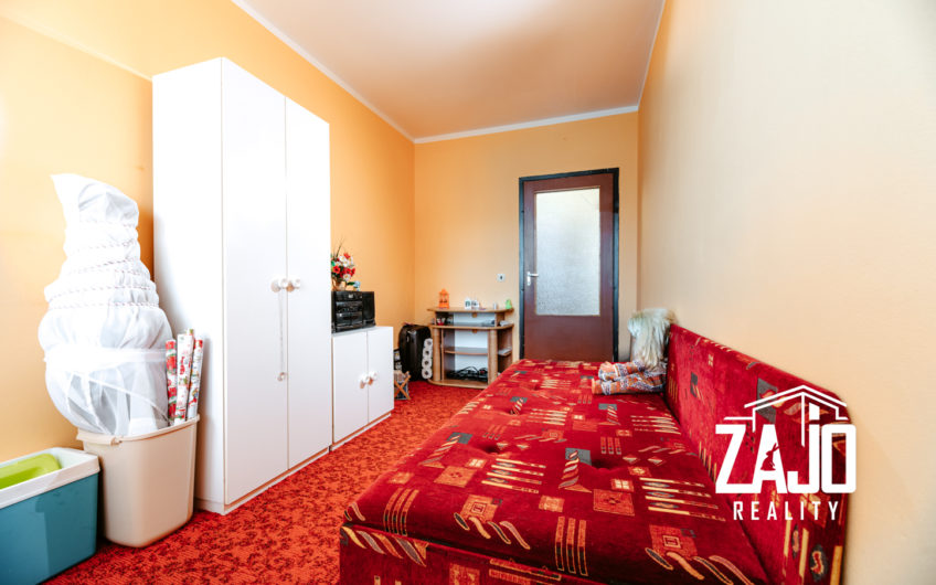 PREDAJ | 2 izbový byt s balkónom, J. Halašu v Trenčíne