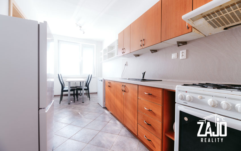 NA PRENÁJOM | 3 izbový byt s balkónom, Sihoť III. ul. Pod Skalkou 4 v Trenčíne