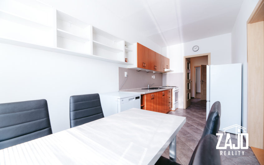 NA PRENÁJOM | 3 izbový byt s balkónom, Sihoť III. ul. Pod Skalkou 4 v Trenčíne
