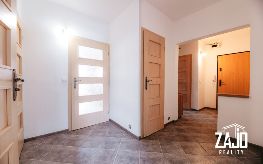 NA PRENÁJOM | 3 izbový byt s balkónom, Sihoť III. ul. Pod Skalkou 4 v Trenčíne