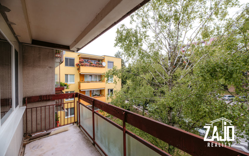 2 izbový byt s veľkým balkónom | Trenčín – Juh NA PREDAJ