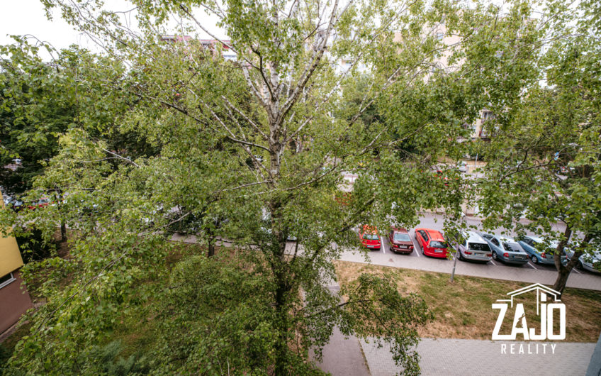 2 izbový byt s veľkým balkónom | Trenčín – Juh NA PREDAJ