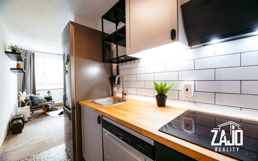 REZERVOVANÉ 2 izbový byt s veľkým balkónom | Trenčín – Juh NA PREDAJ
