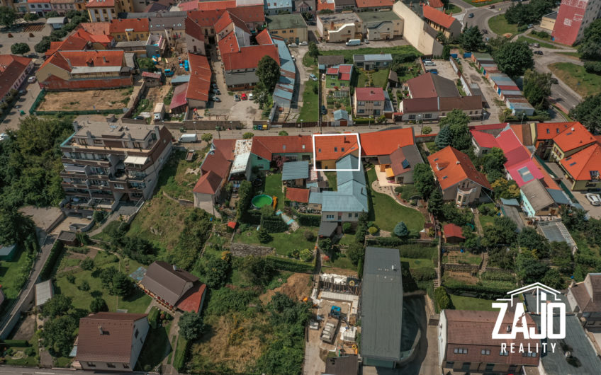 NA PREDAJ | Rodinný dom 173m2 v centre Nového Mesta nad Váhom