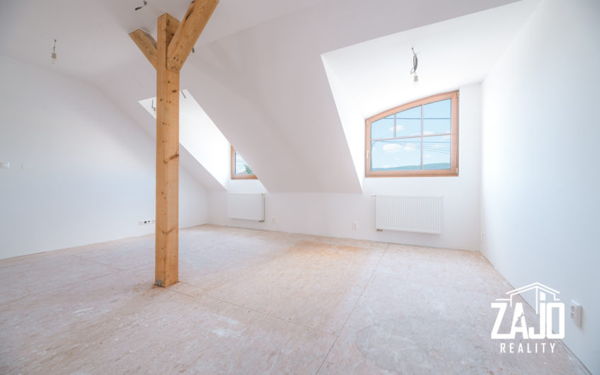 NA PREDAJ | Rodinný dom 173m2 v centre Nového Mesta nad Váhom