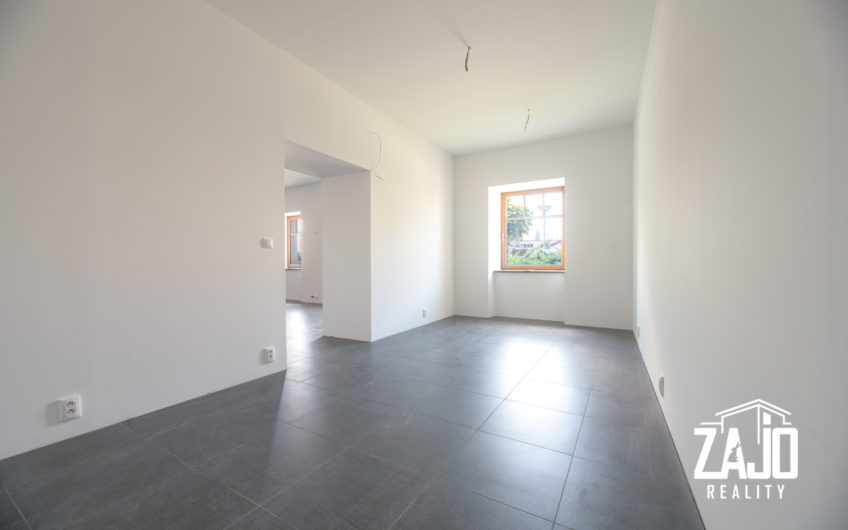 NA PREDAJ | Rodinný dom 173m2 v centre Nového Mesta nad Váhom