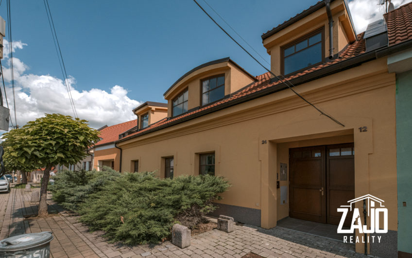 NA PREDAJ | Rodinný dom 173m2 v centre Nového Mesta nad Váhom
