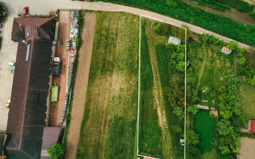 Pozemok vhodný na výstavbu rodinného domu 1072m2 – Drietoma