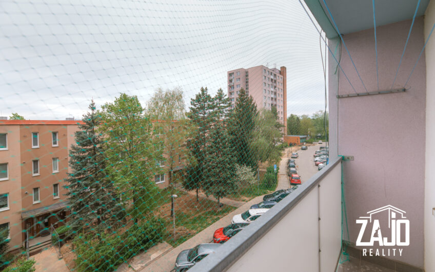 REZERVOVANÉ | GARSÓNKA s balkónom, 29m2, Západná ul. v Trenčíne