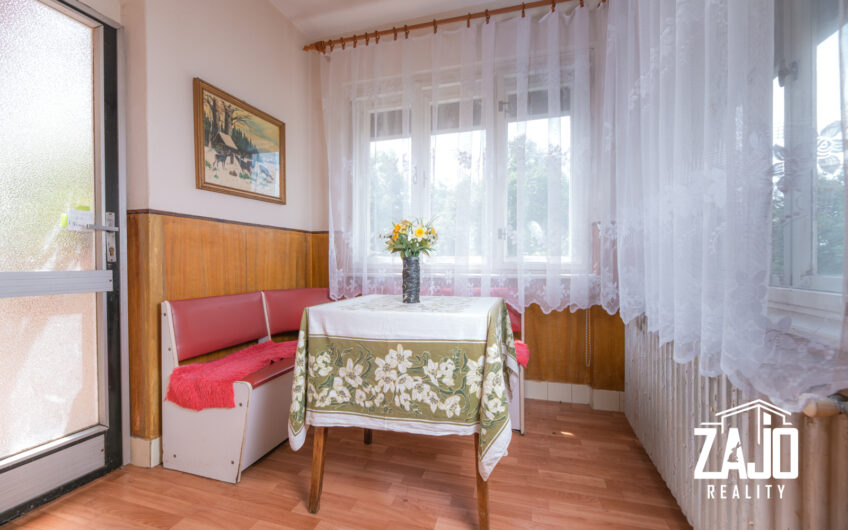 NA PREDAJ I 4-izbový rodinný dom v tichom prostredí s výhľadom, Motešice