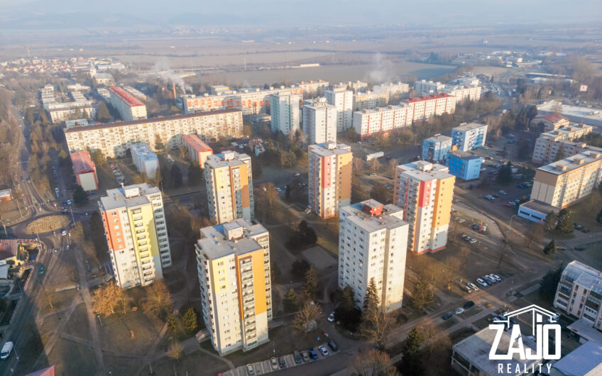 NA PRENÁJOM | Priestranný 1-izbový byt upravený na 2-izbový – Dubnica nad Váhom, Centrum II