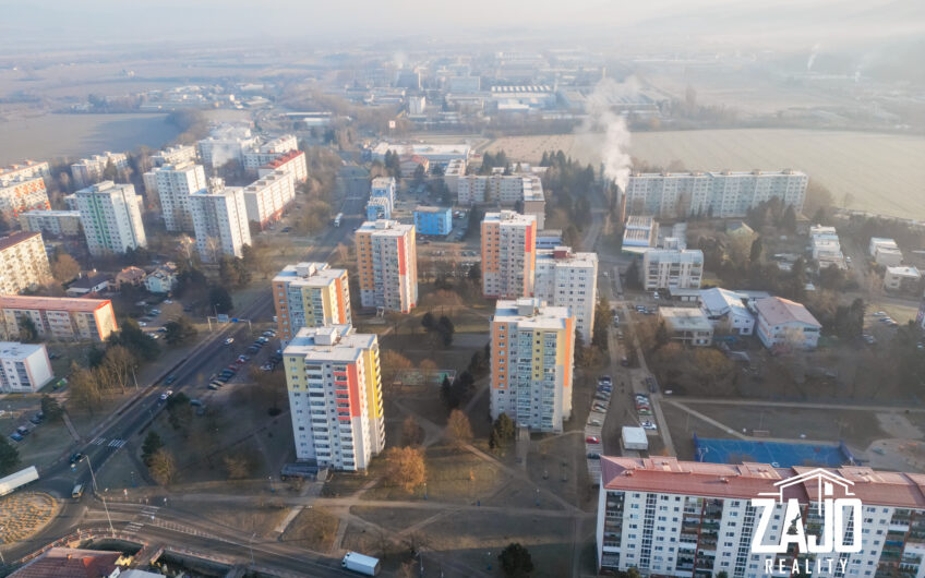 NA PRENÁJOM | Priestranný 1-izbový byt upravený na 2-izbový – Dubnica nad Váhom, Centrum II