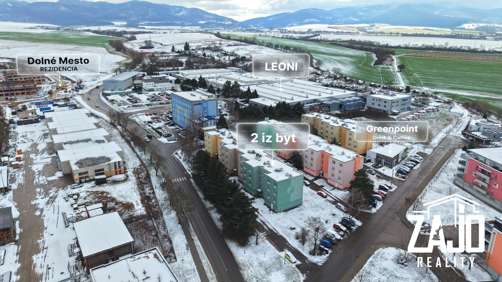 záber letecký na bytový dom, 2+KK na predaj