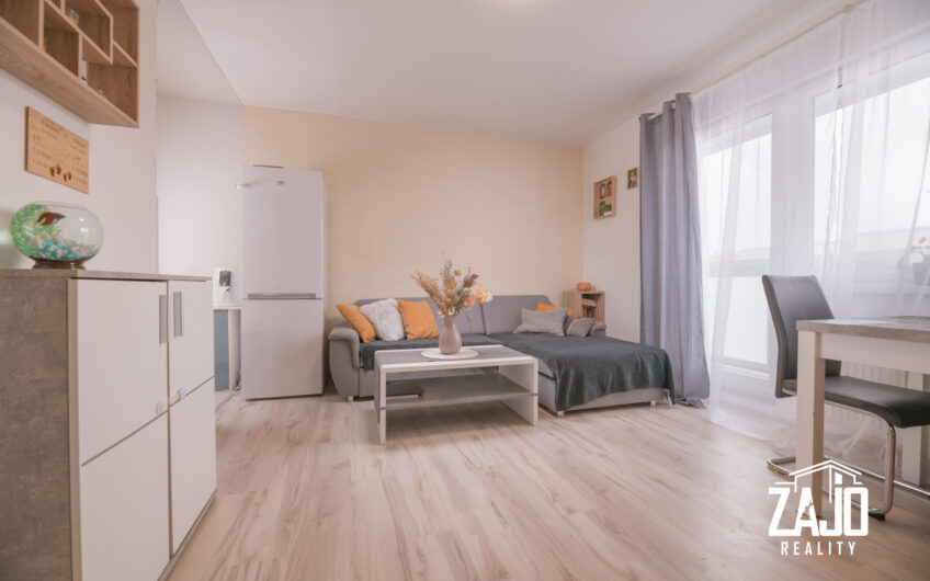 REZERVOVANÉ | 2-izbový byt s lodžiou, Soblahovská ul., Trenčín