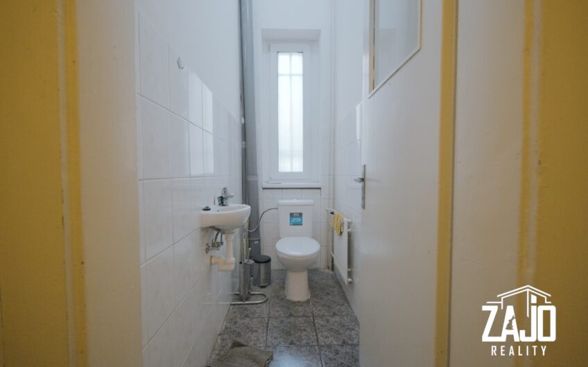 Na prenájom obchodný priestor v Nemšovej