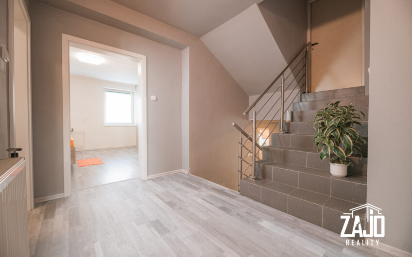 NA PREDAJ | Priestranný rodinný dom Dolná Súča – Okres Trenčín