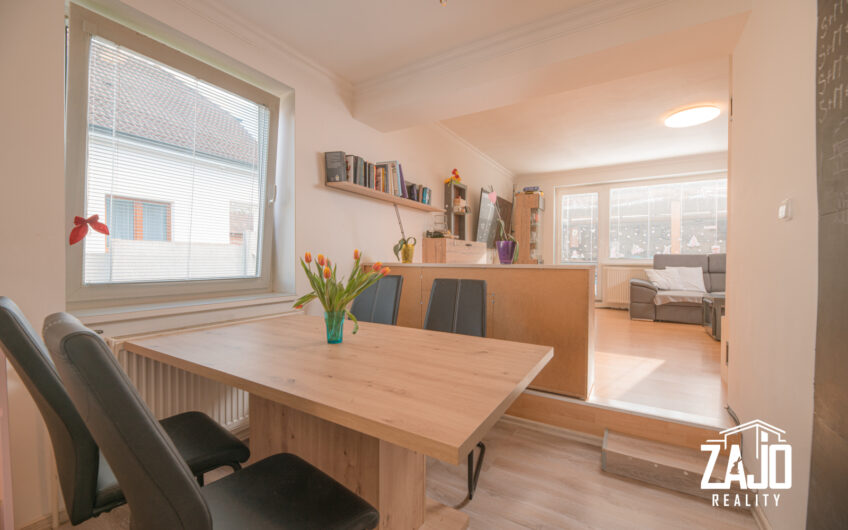 NA PREDAJ | Priestranný rodinný dom Dolná Súča – Okres Trenčín