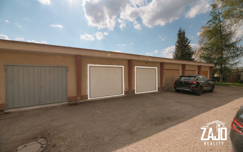 NA PREDAJ | 3-izbový byt s lodžiou, 2x garáž a záhrada 441 m², Trenčianske Biskupice 