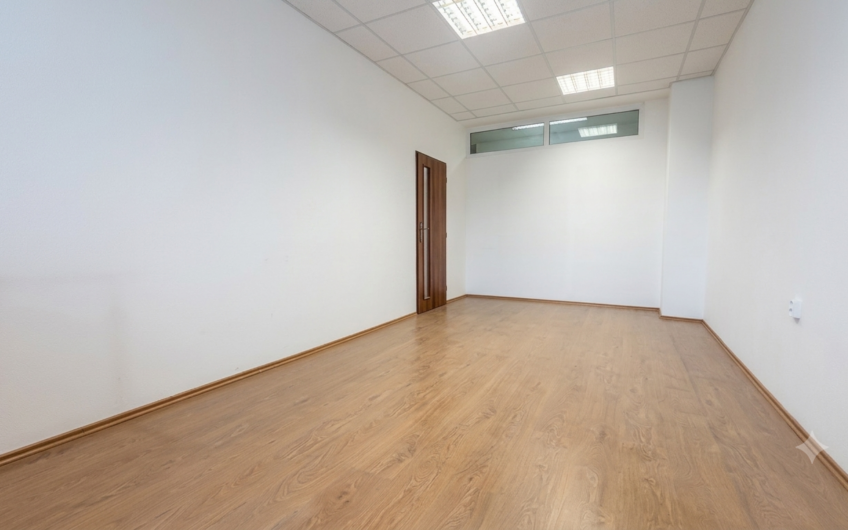 NA PRENÁJOM | kancelárske priestory v Trenčíne 36m2