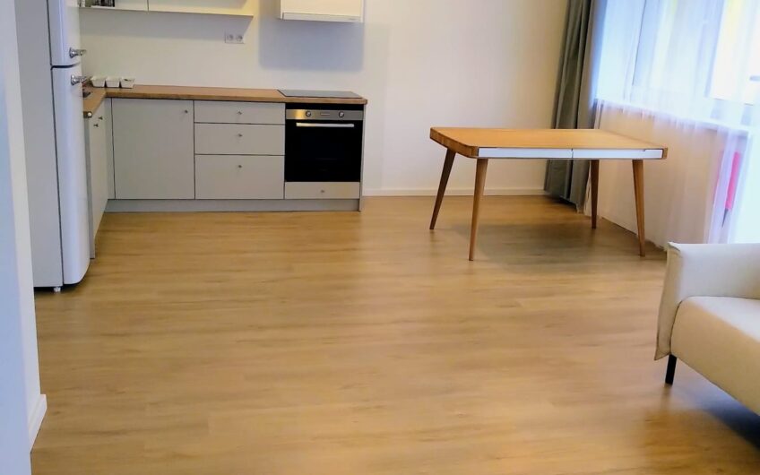 NA PRENÁJOM | Nový 2-izbový byt s balkónom a garážovým parkovacím miestom | Kožušnícka ulica, Trenčín