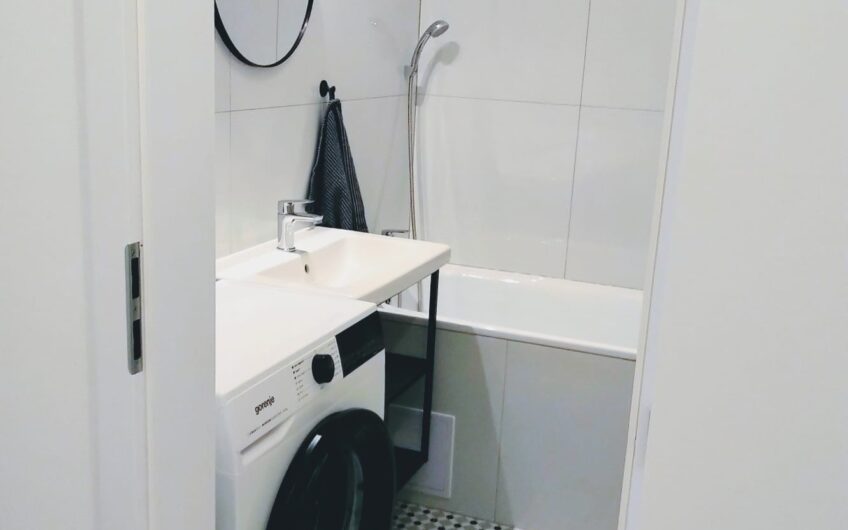 NA PRENÁJOM | Nový 2-izbový byt s balkónom a garážovým parkovacím miestom | Kožušnícka ulica, Trenčín