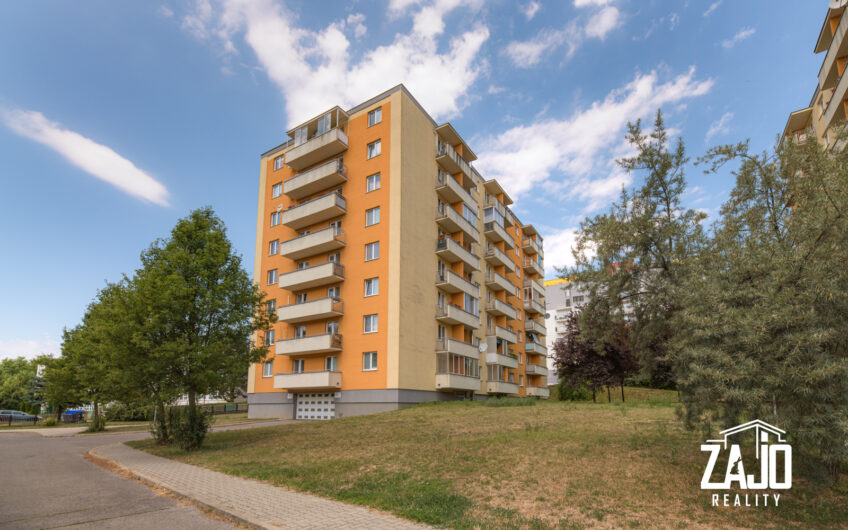PRIESTRANNÝ 2 IZBOVÝ BYT S BALKÓNOM– TRENČÍN, ul. Východná