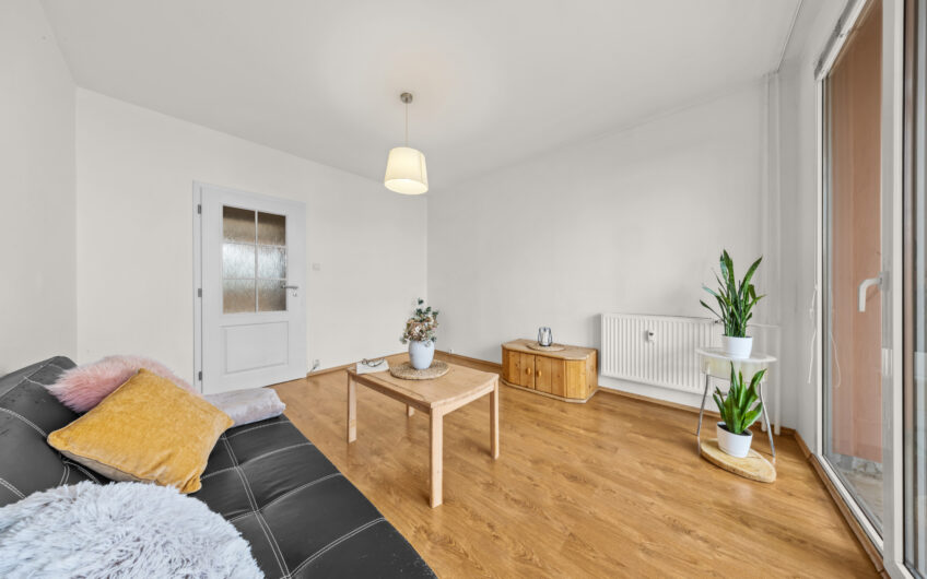 NA PREDAJ | Priestranný 3-izbový byt, 73 m² – Pádiveho ulica, Trenčín 