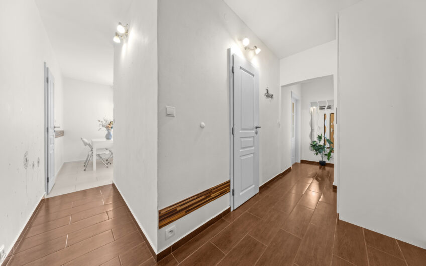NA PREDAJ | Priestranný 3-izbový byt, 73 m² – Pádiveho ulica, Trenčín 