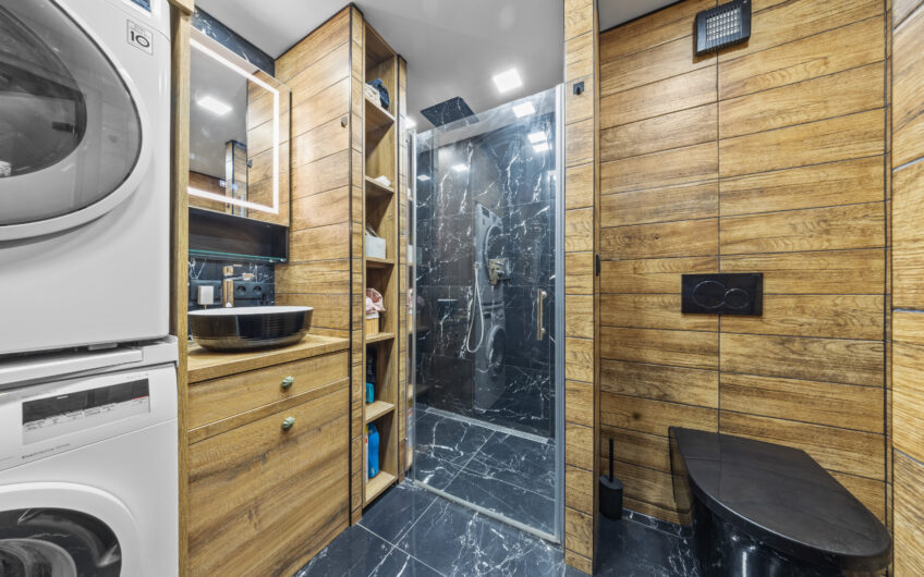 NA PREDAJ | Kompletne zrekonštruovaný 3-izbový byt s lodžiou, 61 m² – Gagarinova ulica, Trenčín