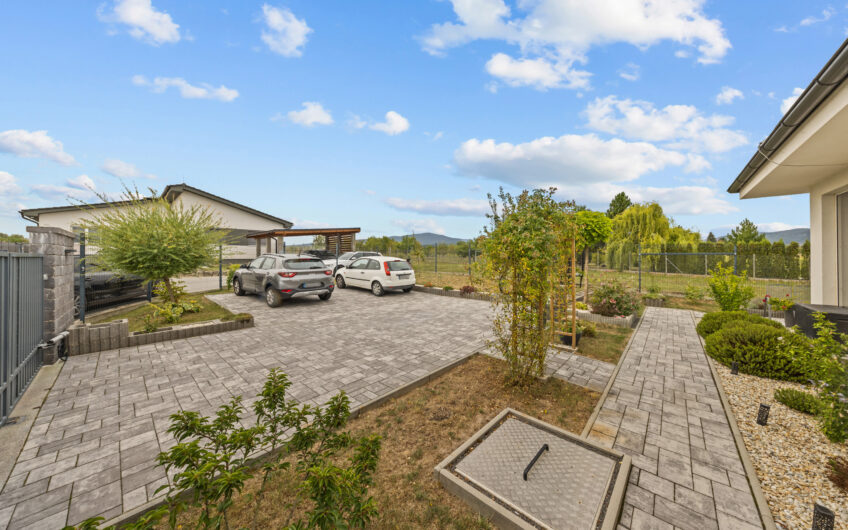 NA PREDAJ | 4-IZBOVÝ RODINNÝ DOM – Svinná (okres Trenčín)