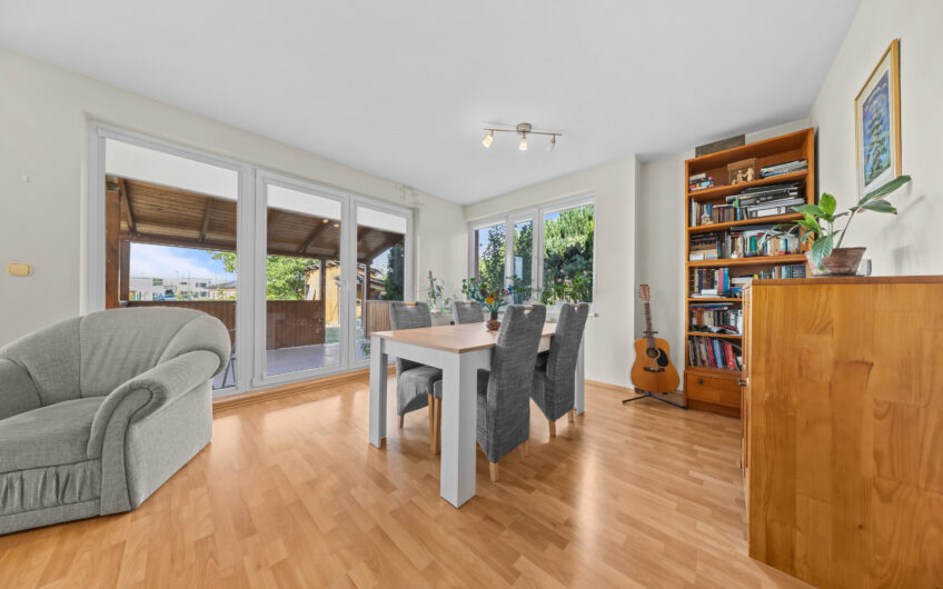 NA PREDAJ | 5-izbový rodinný dom s garážou a pozemkom 429 m² – Trenčín, Hanzlíkovská ulica