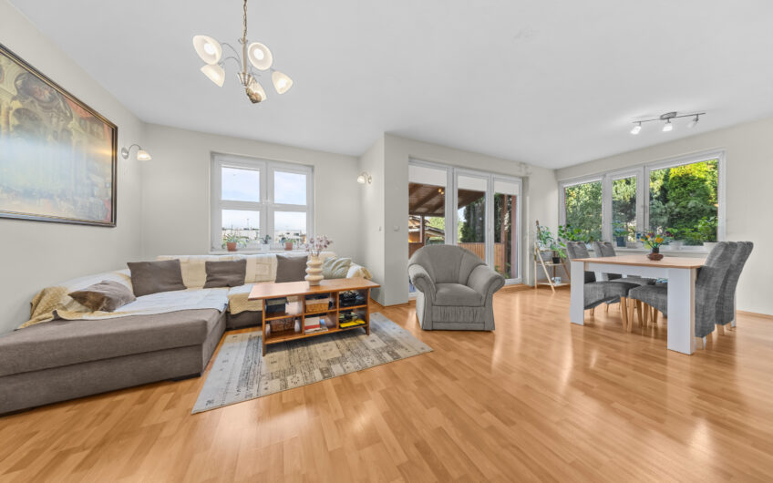 NA PREDAJ | 5-izbový rodinný dom s garážou a pozemkom 429 m² – Trenčín, Hanzlíkovská ulica
