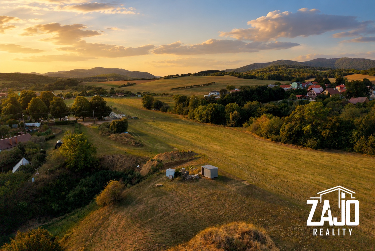 stavebné pozemky s IS Trenčín