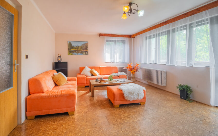 NA PREDAJ | 5-izbový rodinný dom s garážou  – Horná Súča