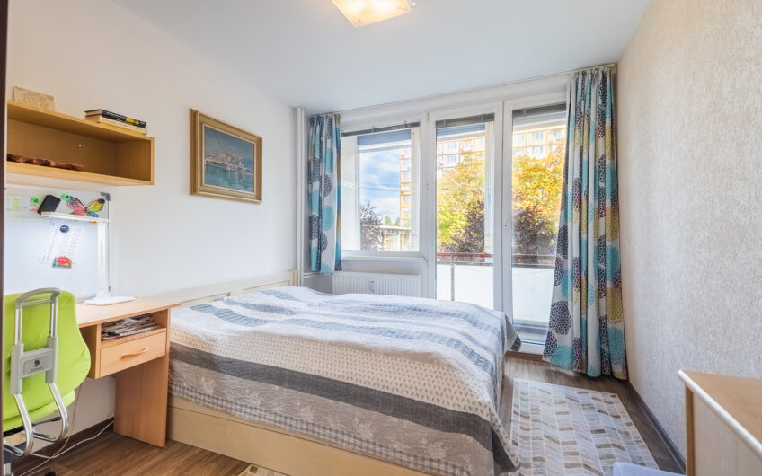 NA PREDAJ | Priestranný 3-izbový byt s lodžiou a balkónom, 70 m² – Beckovská ulica, Trenčín