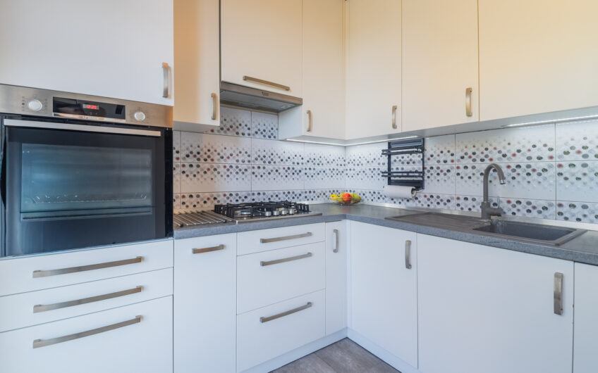 NA PREDAJ | Priestranný 3-izbový byt s lodžiou a balkónom, 70 m² – Beckovská ulica, Trenčín